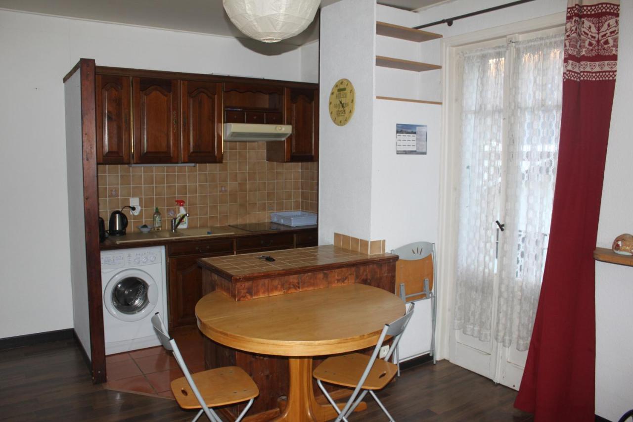 Appartement Le Savoisien Chamonix Luaran gambar