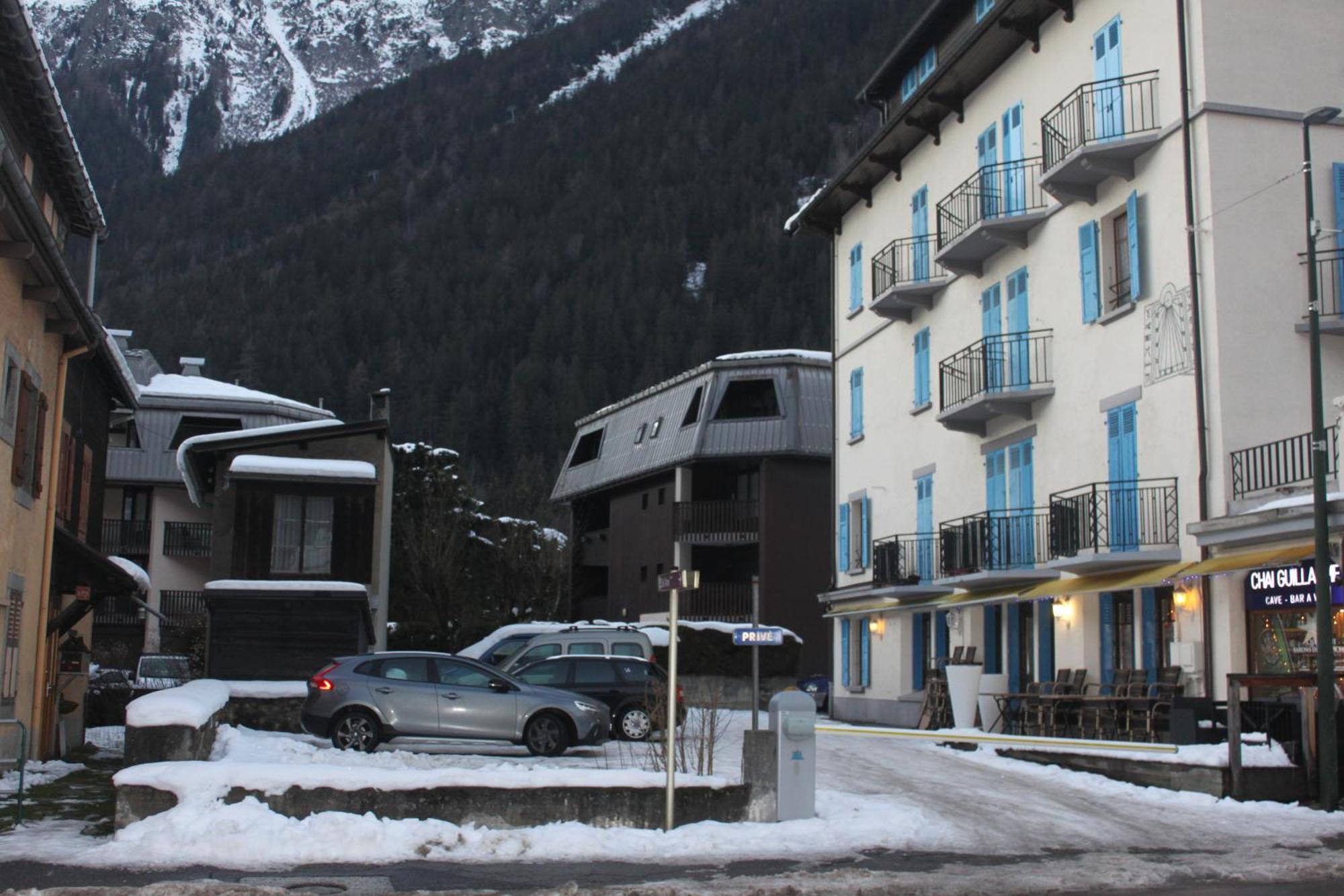 Appartement Le Savoisien Chamonix Luaran gambar
